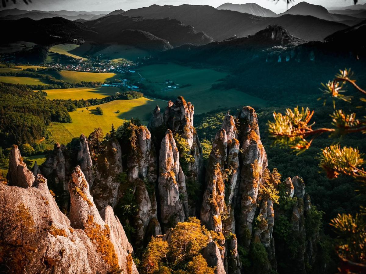 Koliba Pod Skalami Villa Sulov Exteriör bild